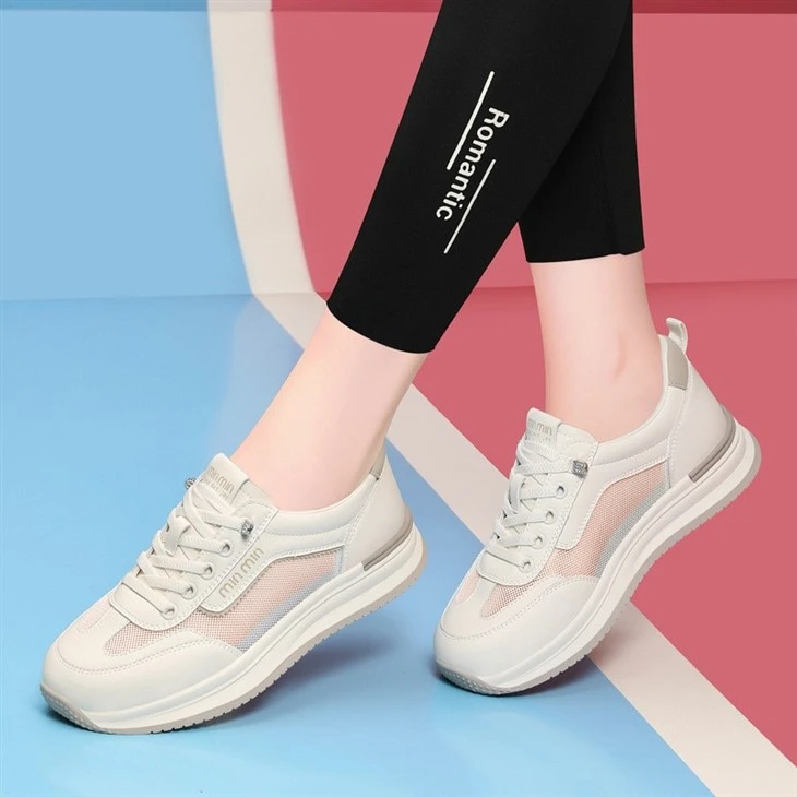 Leather Board Shoes Lightweight Sneakers